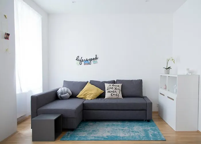 Appartement Modern 1br By Rochusmarkt Walk To Center *